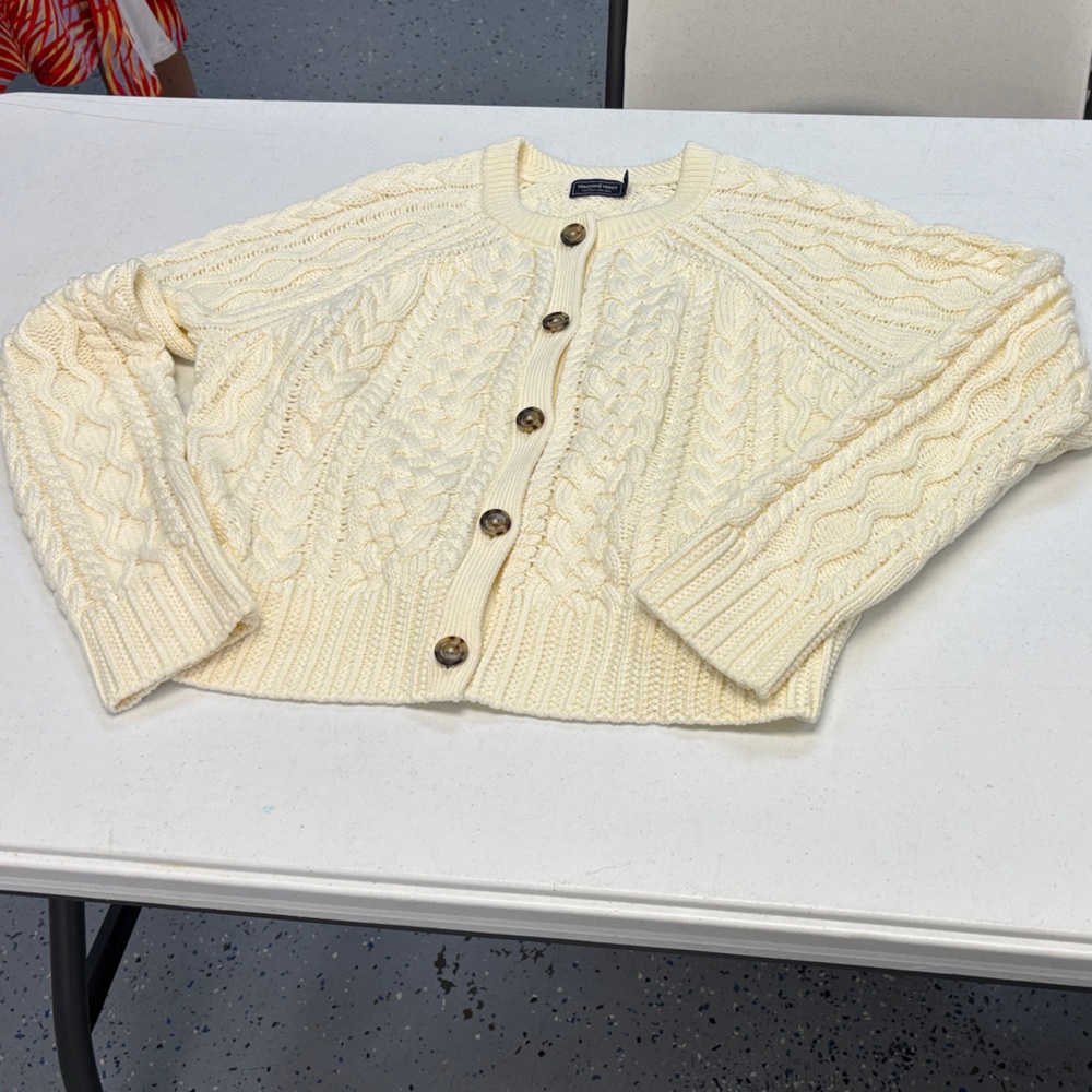 Vineyard Vines Ivory Cable Knit Cardigan
